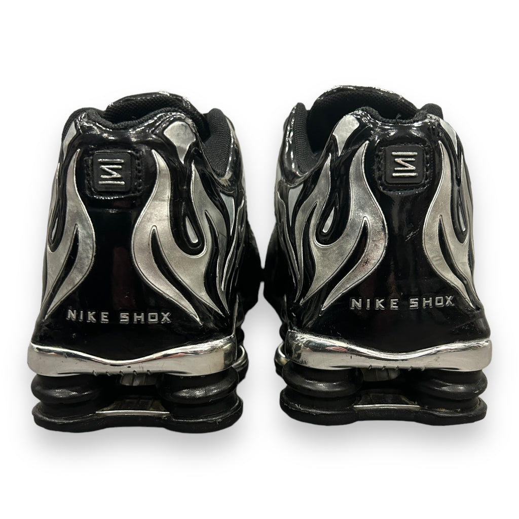 Nike Shox R4 Torch Silver (UK8.5)