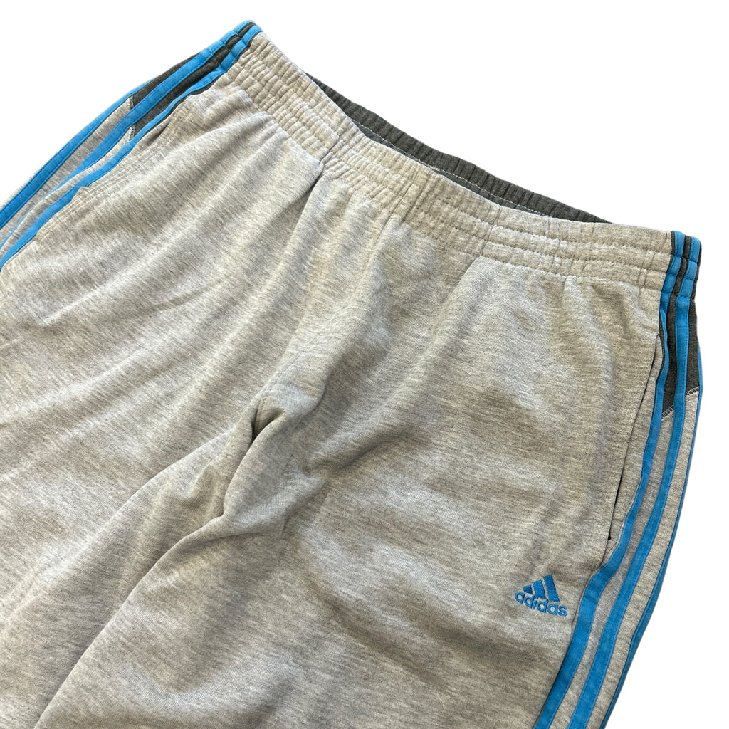 00s Baggy Adidas Joggers (L)