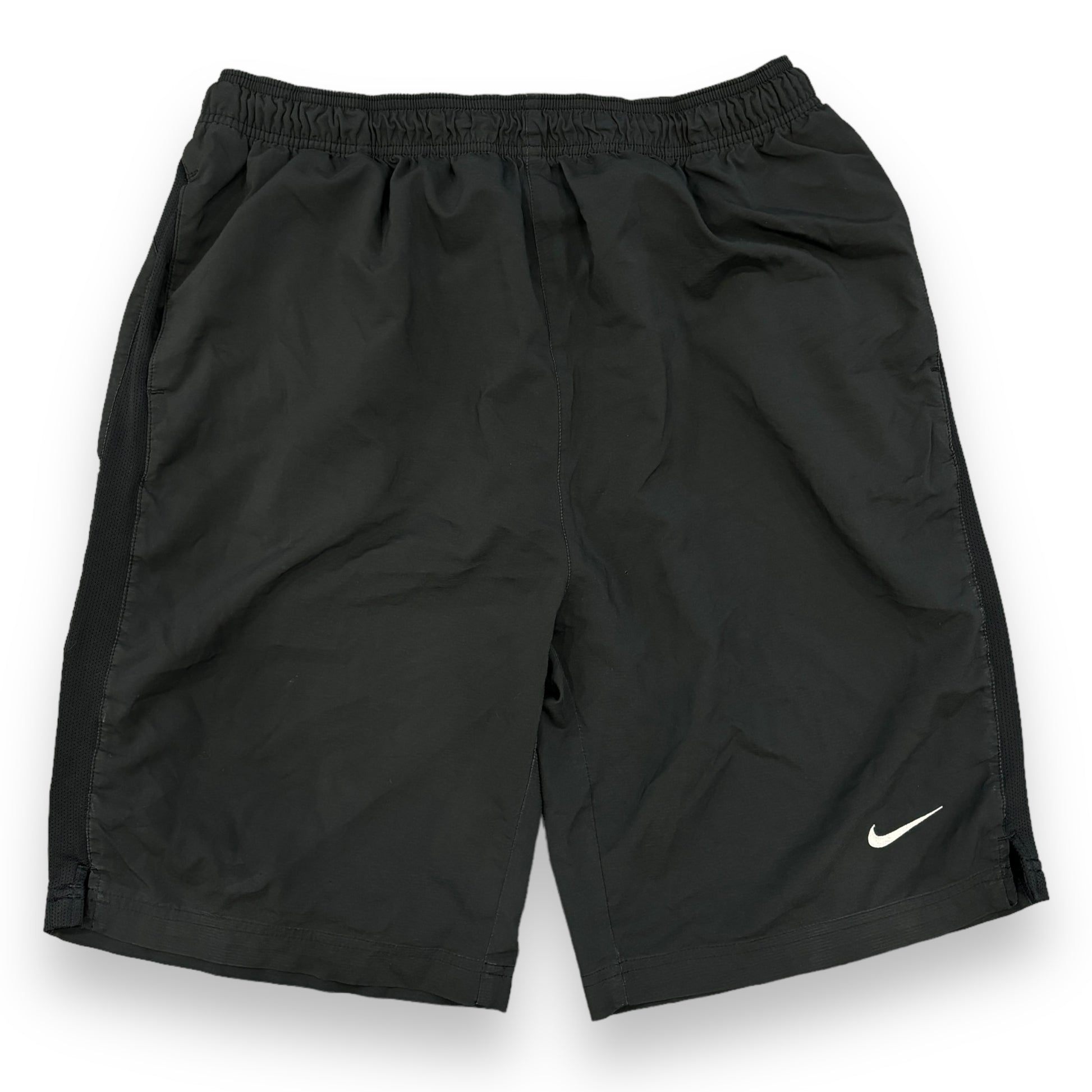 00's Black Nike Shorts (XL)