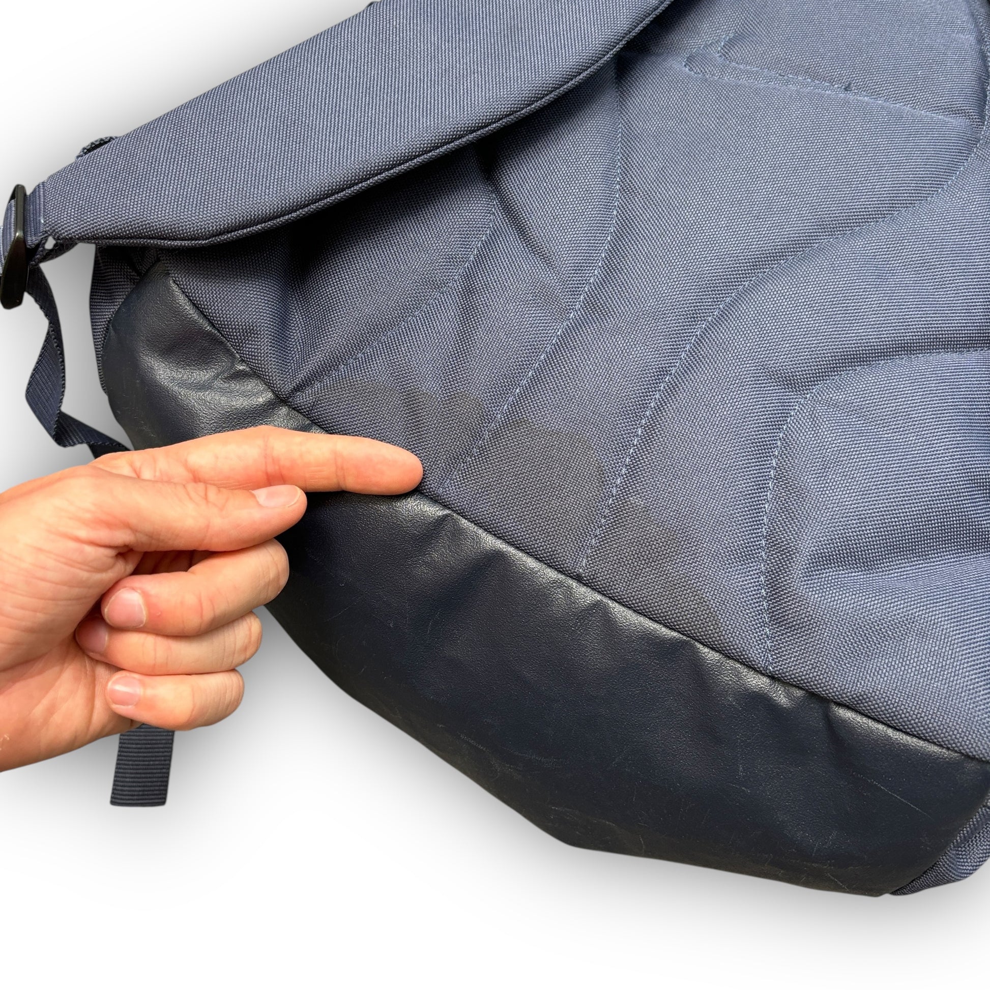 00s Large Nike Backpack