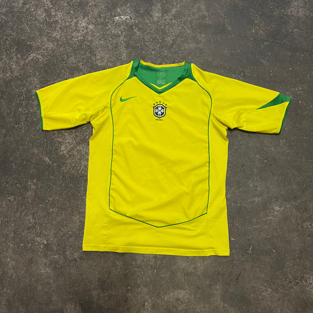 2004/05  Brazil Home Football Shirt