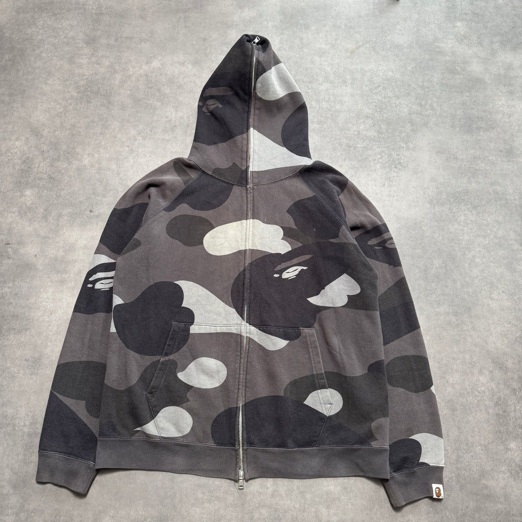 Bape Camo full Zip Hoodie (L)