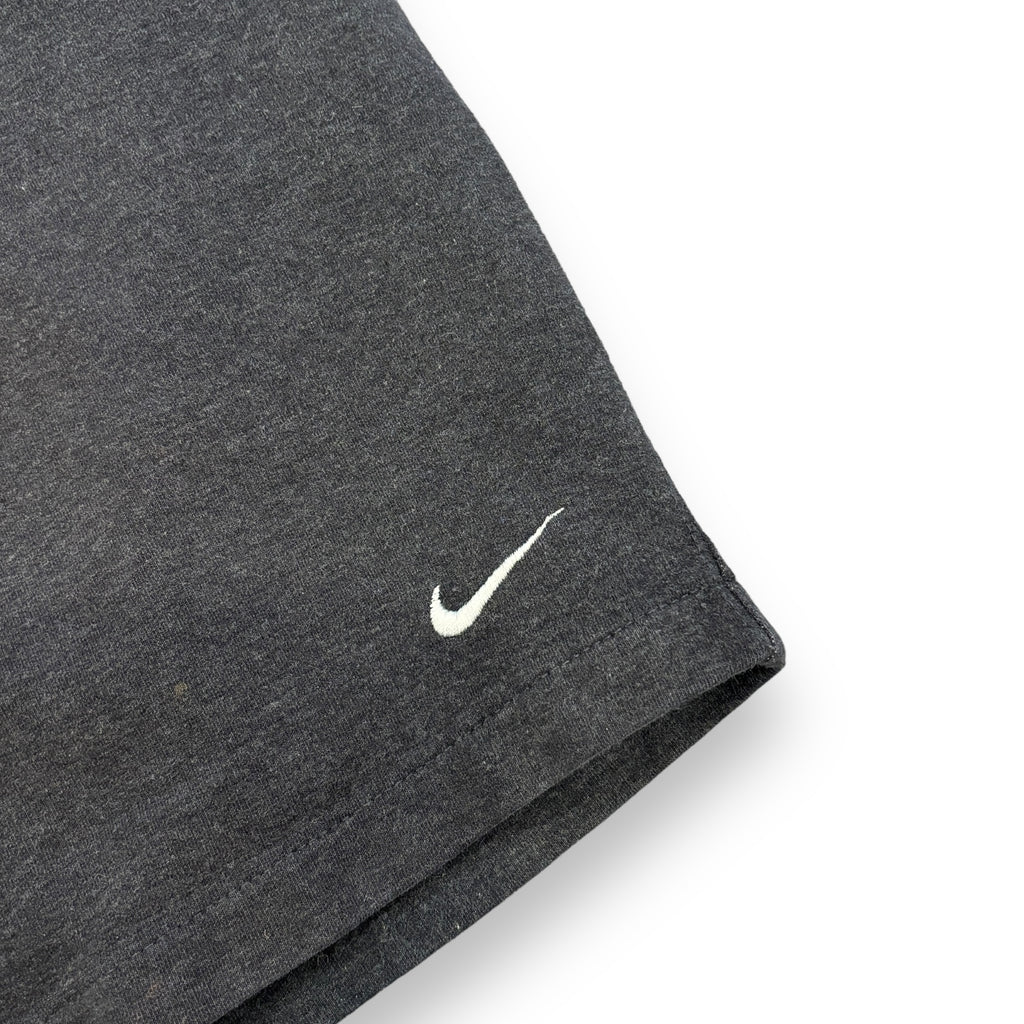 00's Grey Nike Shorts (XL)