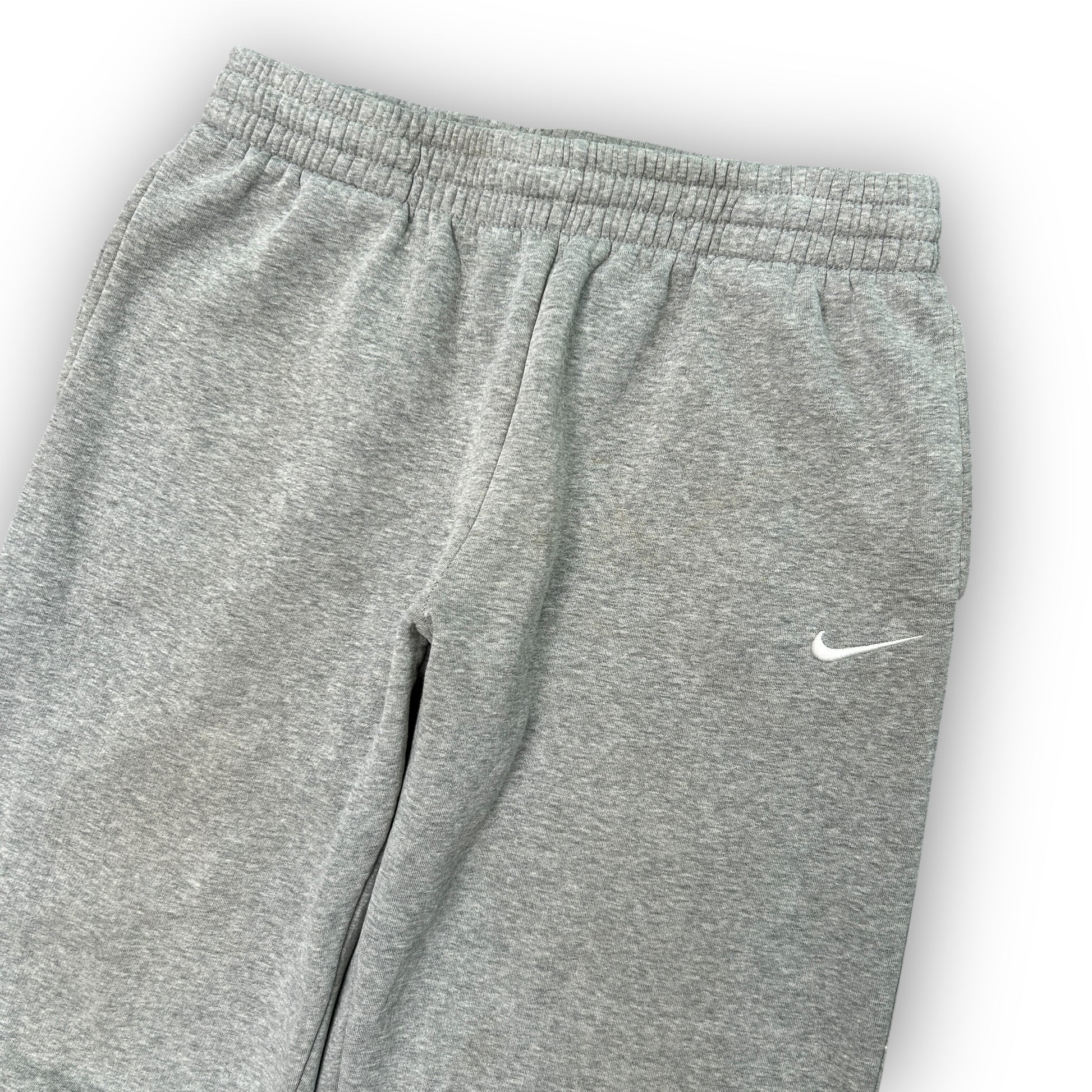 00s Grey Nike Joggers (L)