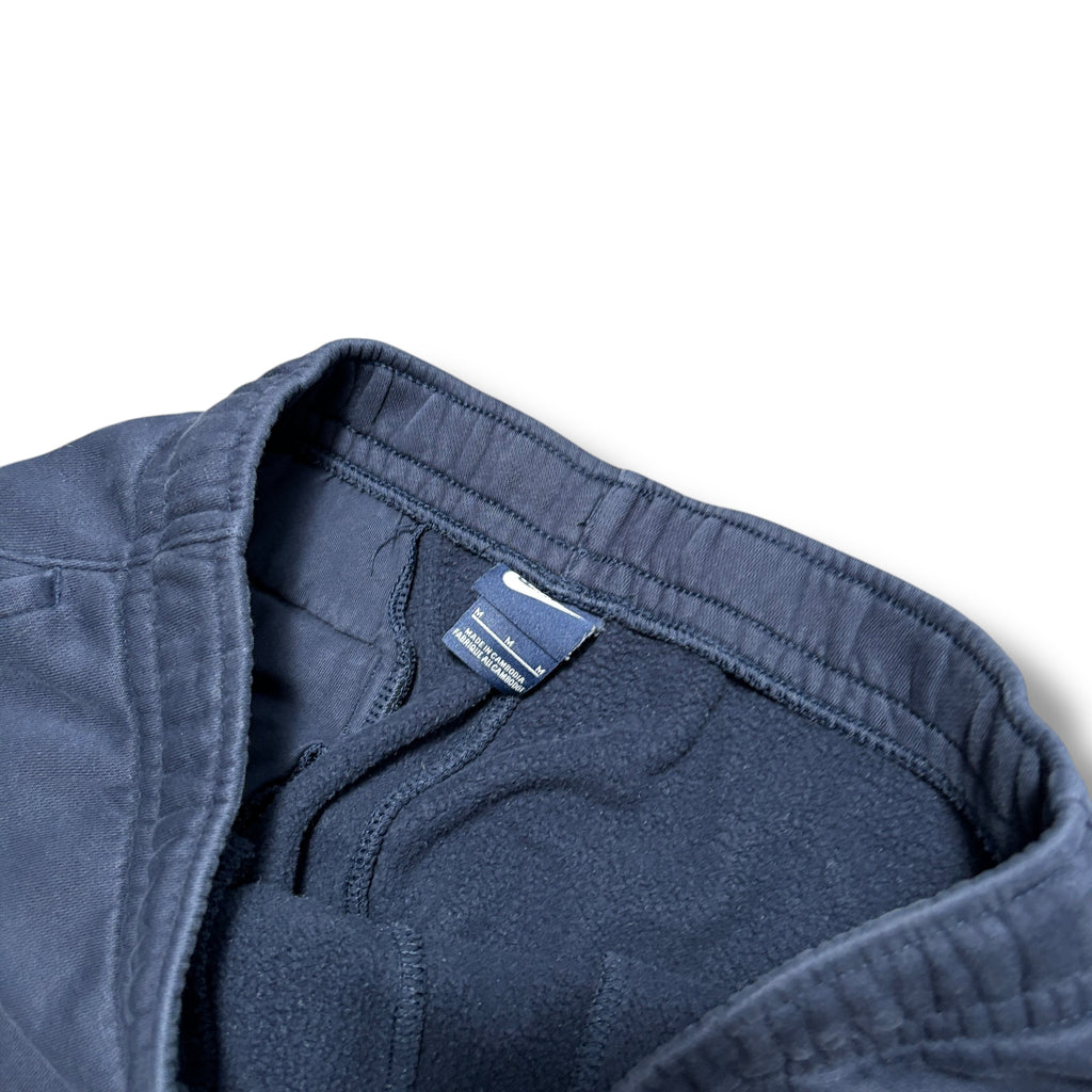 00s Navy Nike Club Joggers (M)