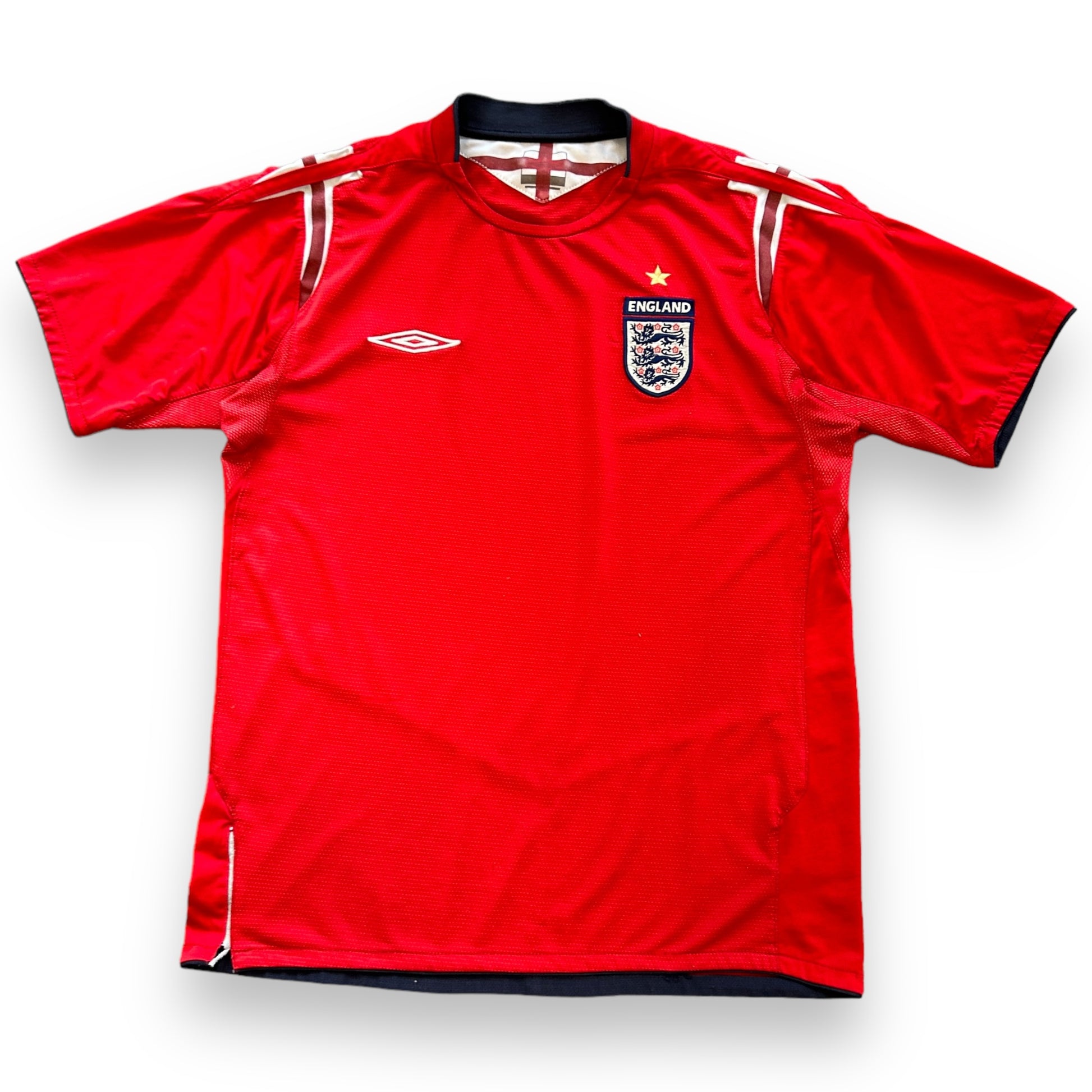 2004-06 England Away Shirt (M)