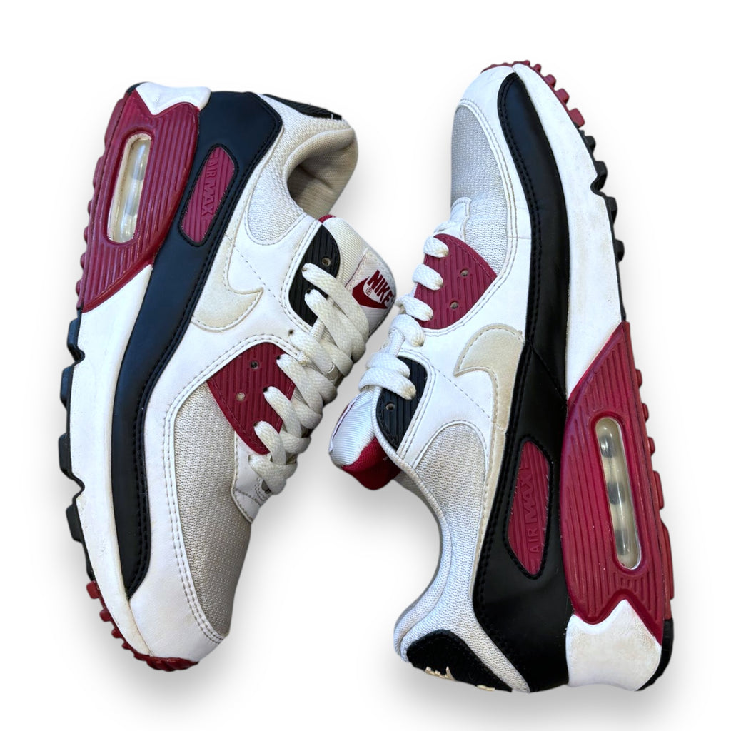 Burgundy Nike air Max 90 (8uk)