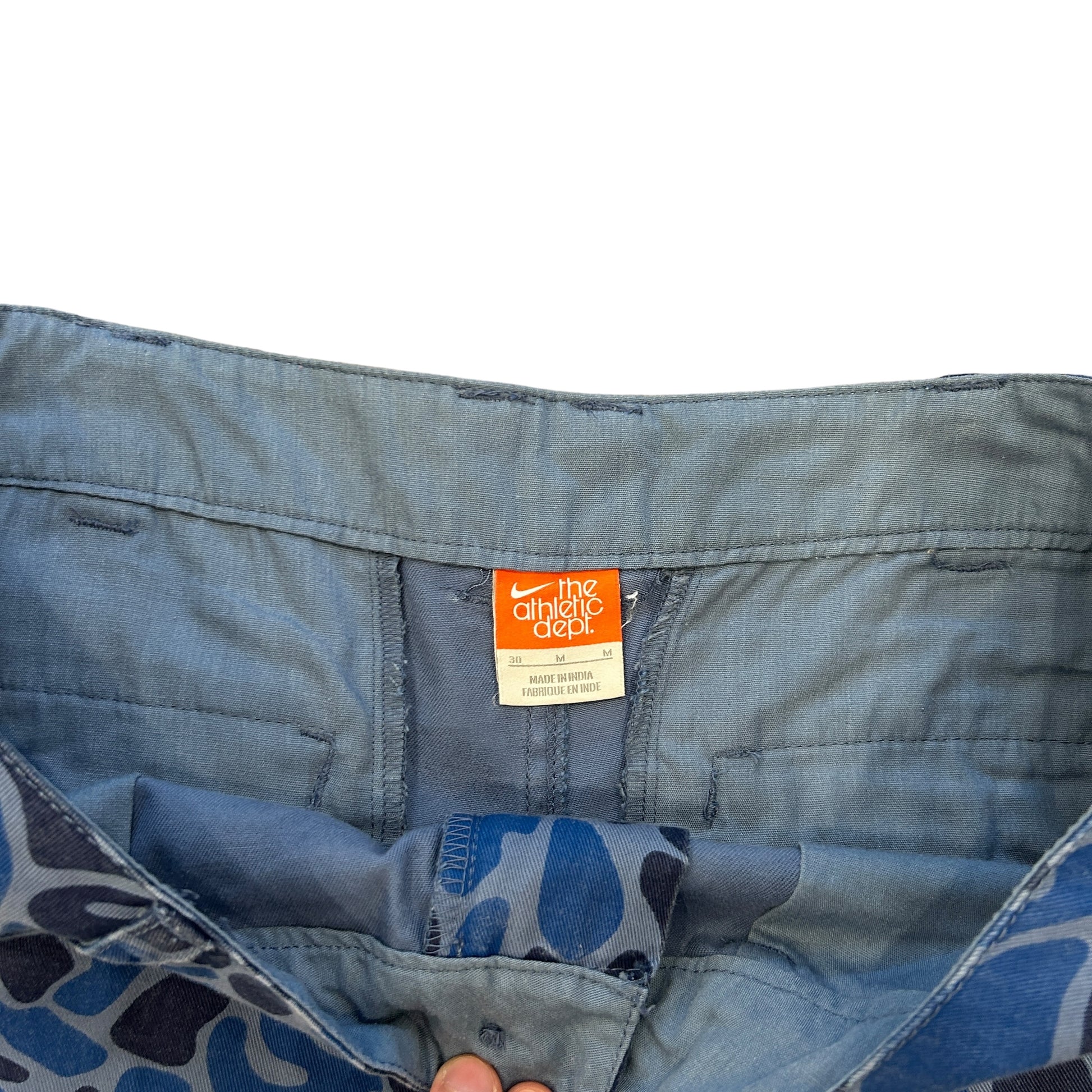 00s Nike Camo Shorts (M)