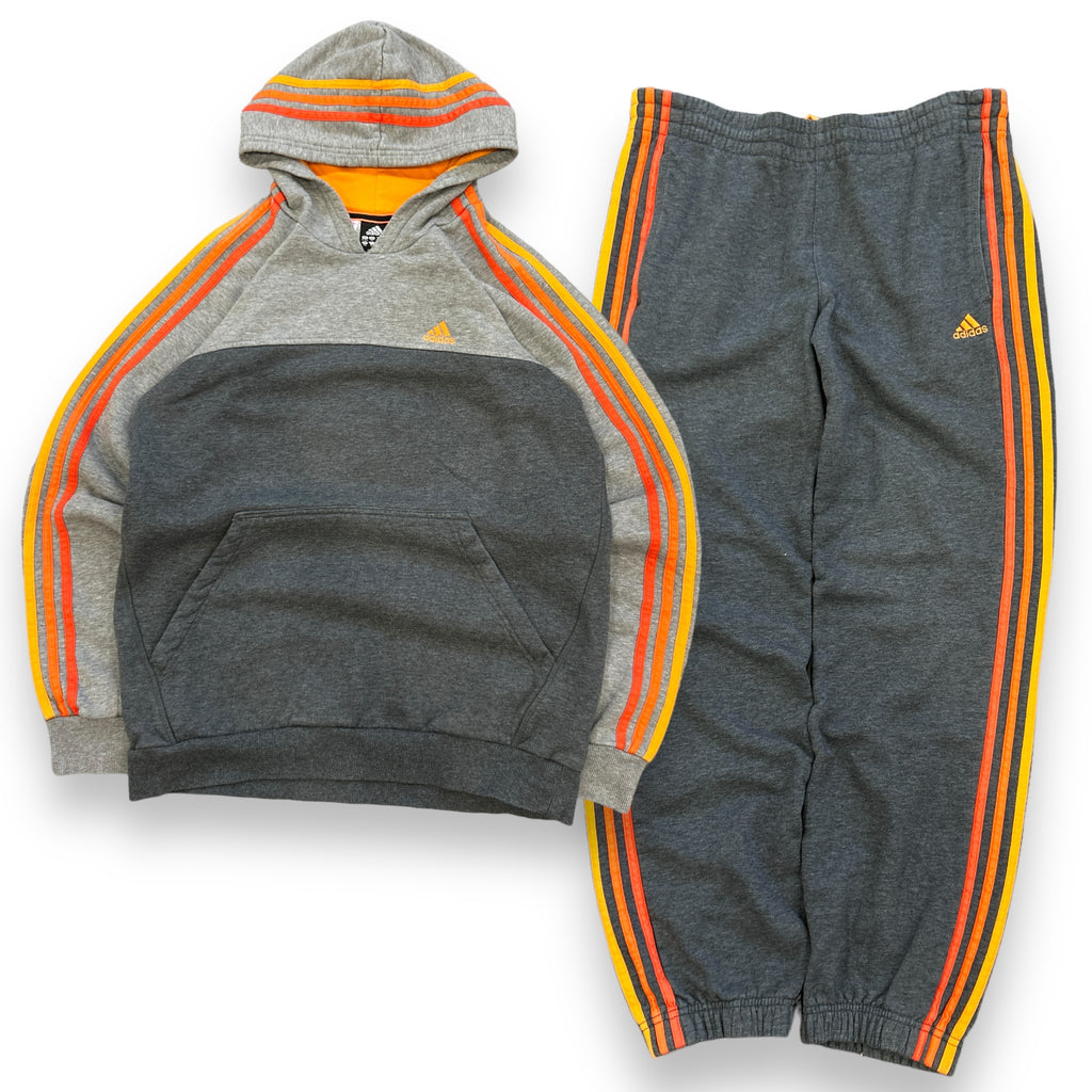 Adidas Essentials Tracksuit (XS)