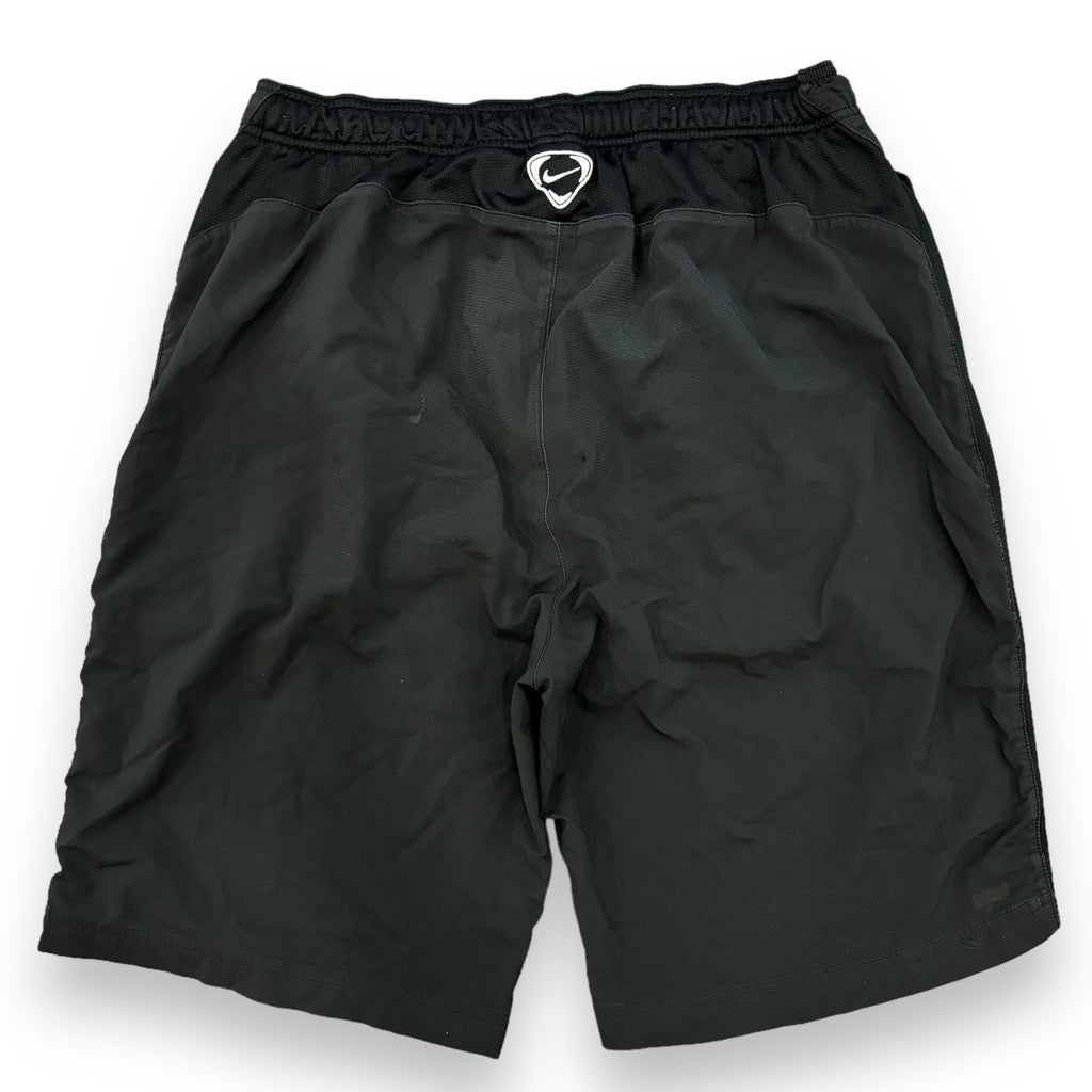 00's Black Nike Shorts (XL)