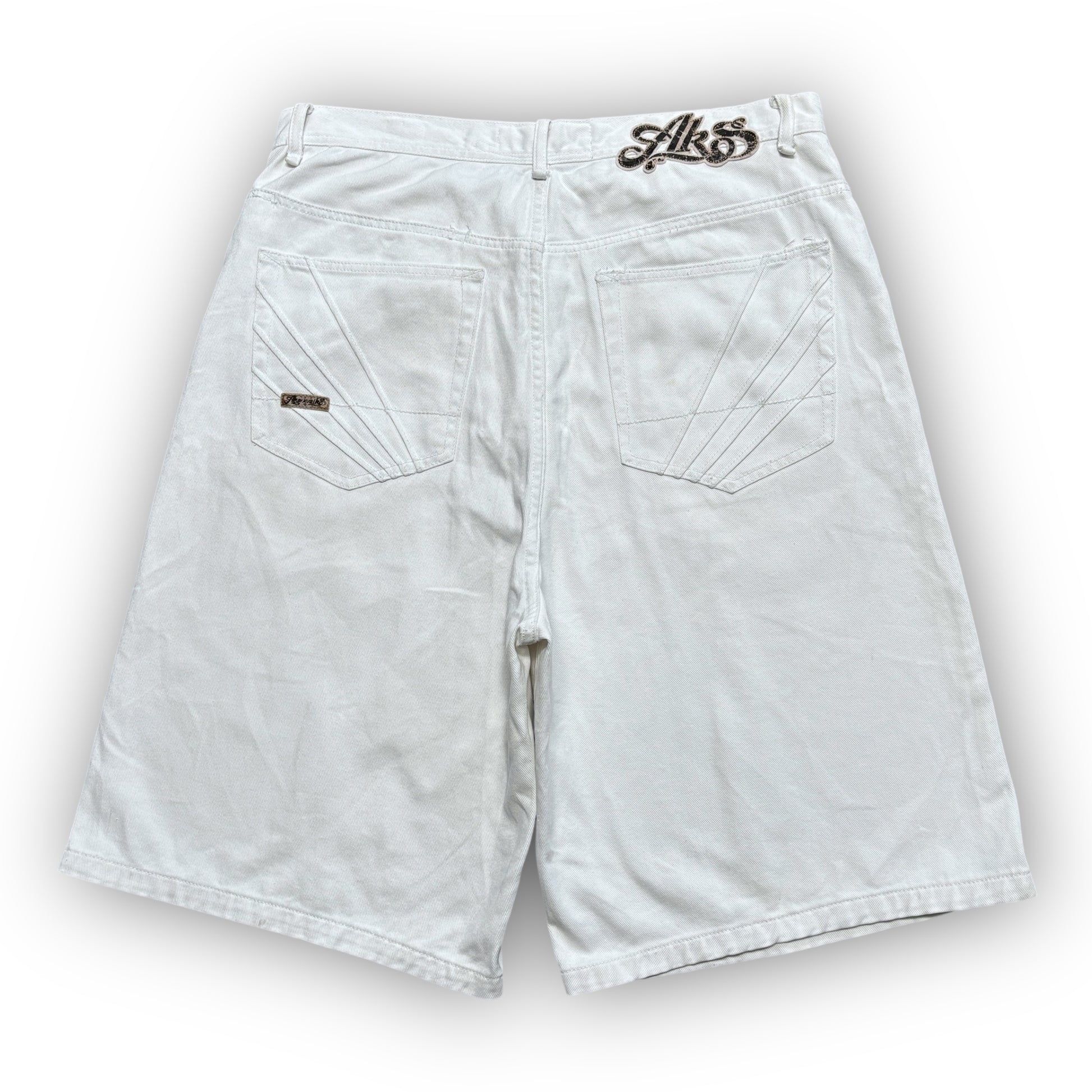 00s Akademiks Baggy Jorts (36")