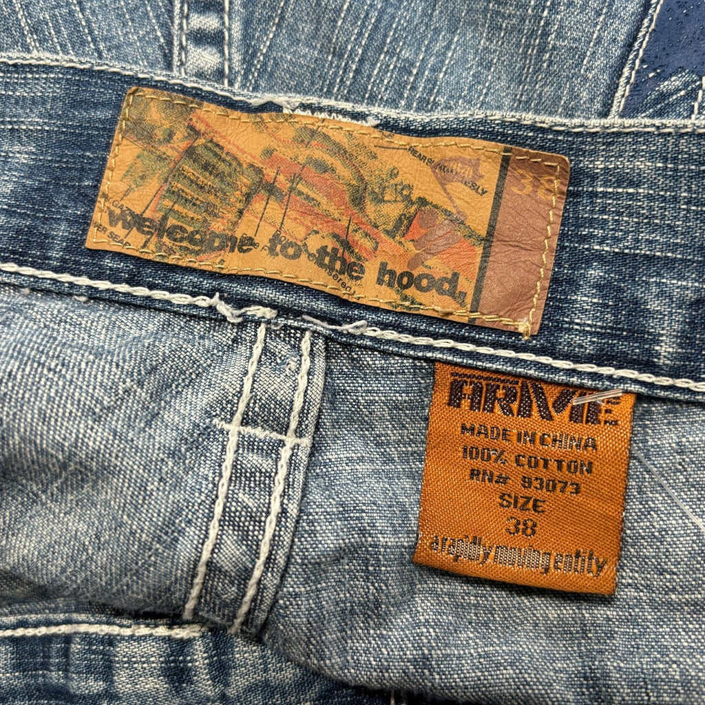 00s Arme Baggy Graphic Jorts (36")