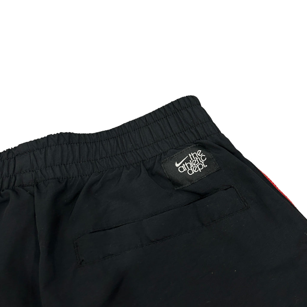 00s Nike Shorts (S)