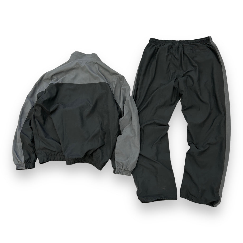 00's Baggy Full Nike Tracksuit (XL)