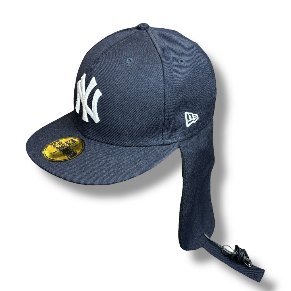 New Era Built-in Headphone Dog Ear Fitted Cap (7 1/4)