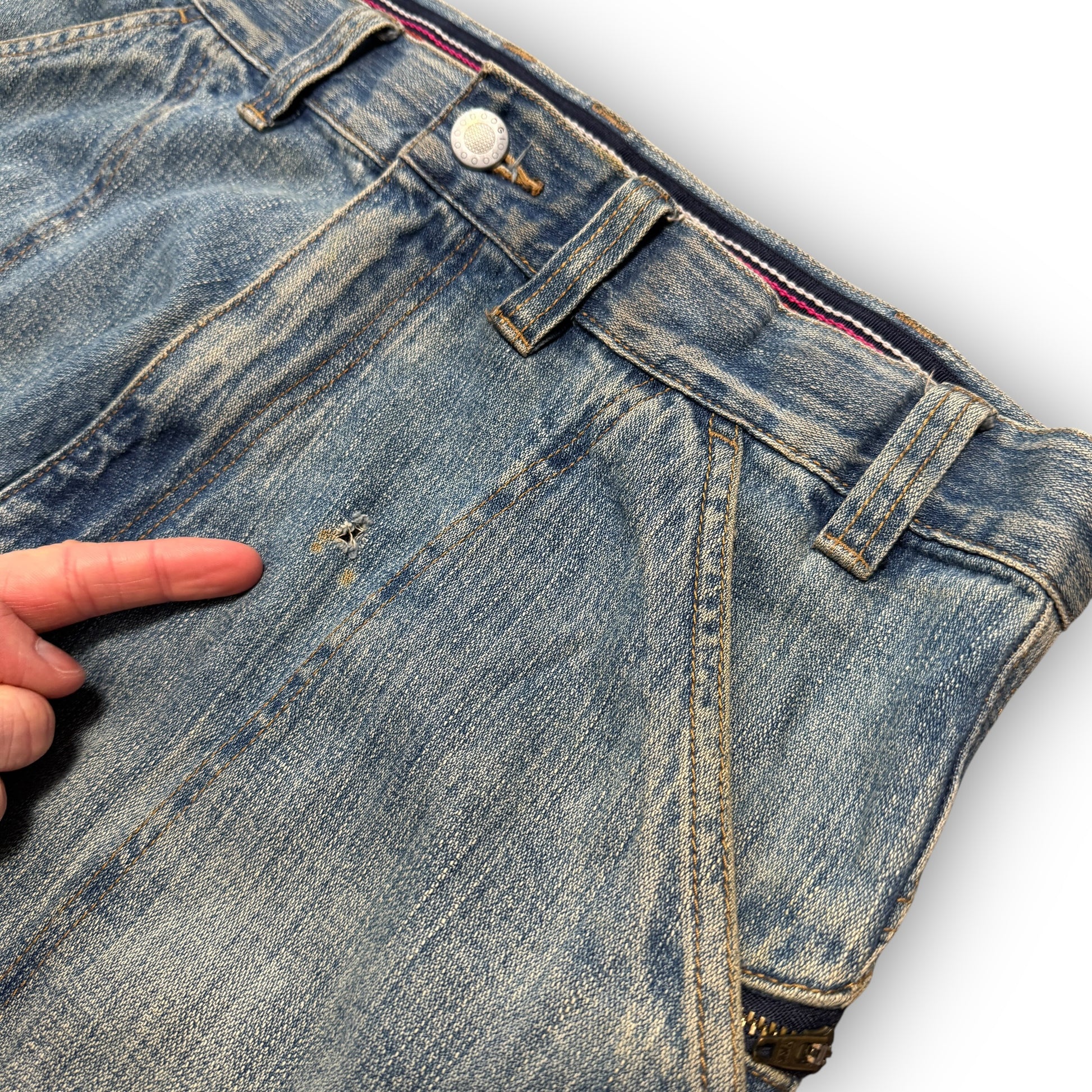 Coogi Spellout Jeans (34”)