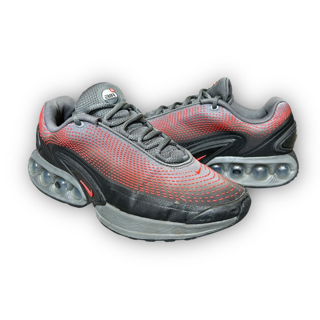 Nike Air Max DN (8.5UK)
