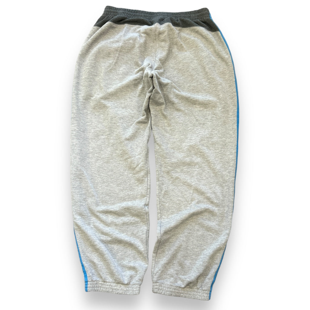 00s Baggy Adidas Joggers (L)