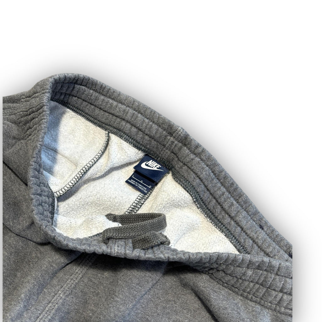 00s Baggy Nike Joggers (L)
