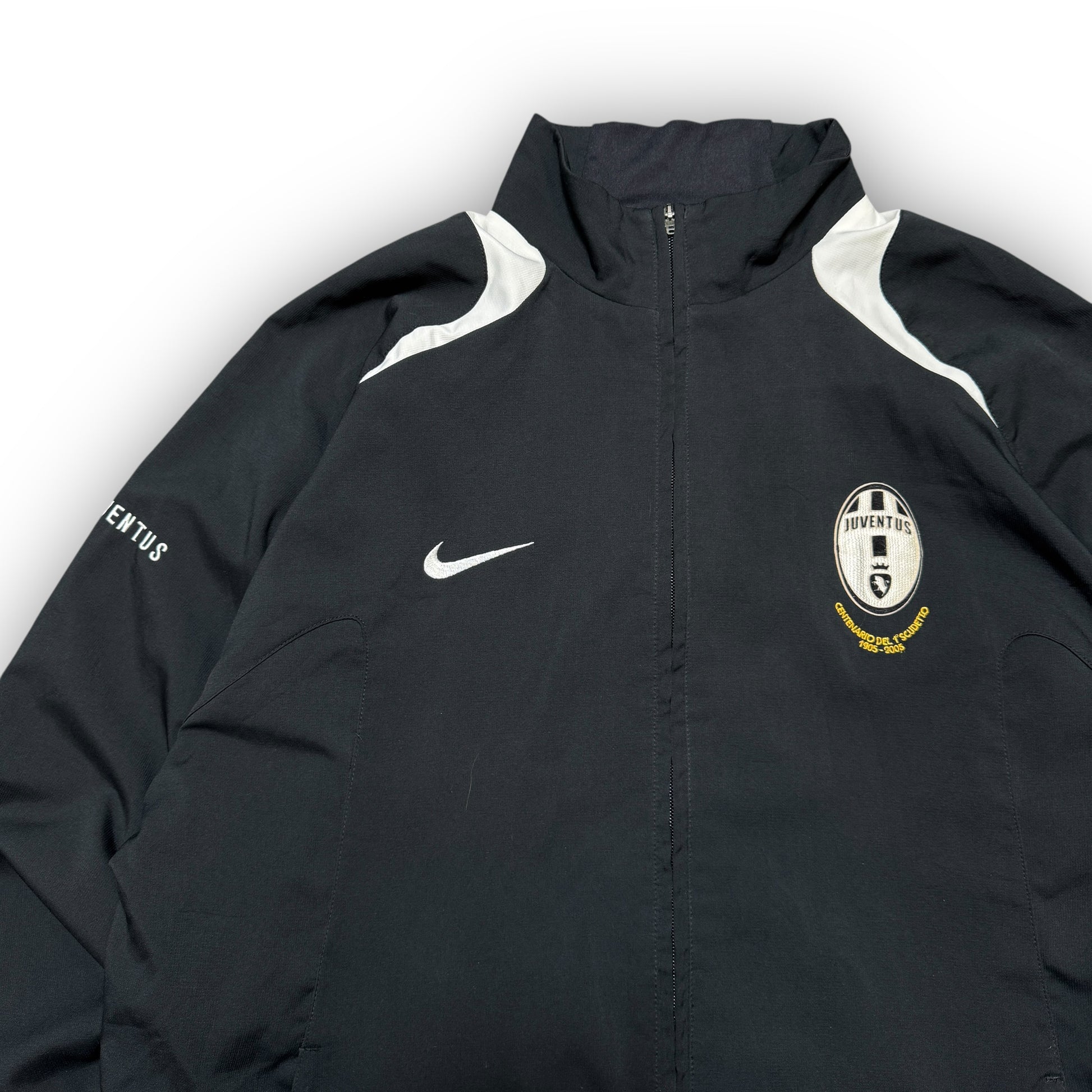 2005/06 Nike Juventus Track Jacket (XL)