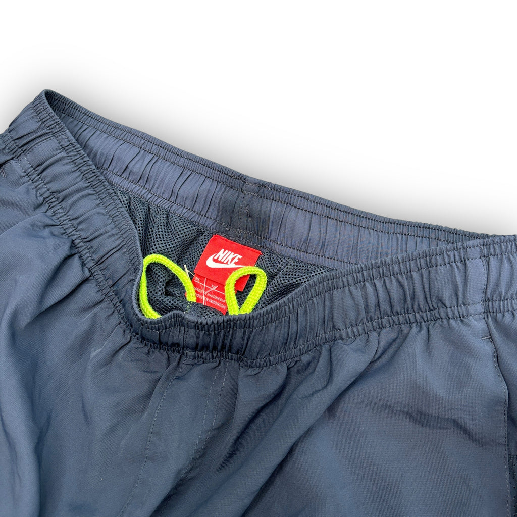 00s Navy Nike Track Pants (XL)