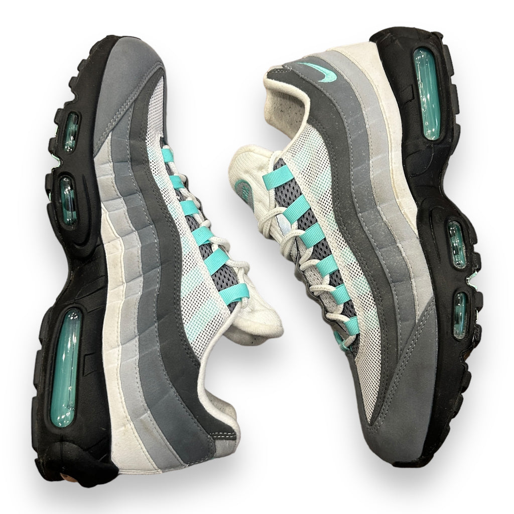 Nike Air Max 95 (Hyper Turquoise)(10.5uk)