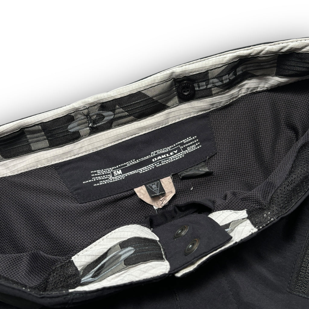 00s Oakley Softwear Shorts (S/M)