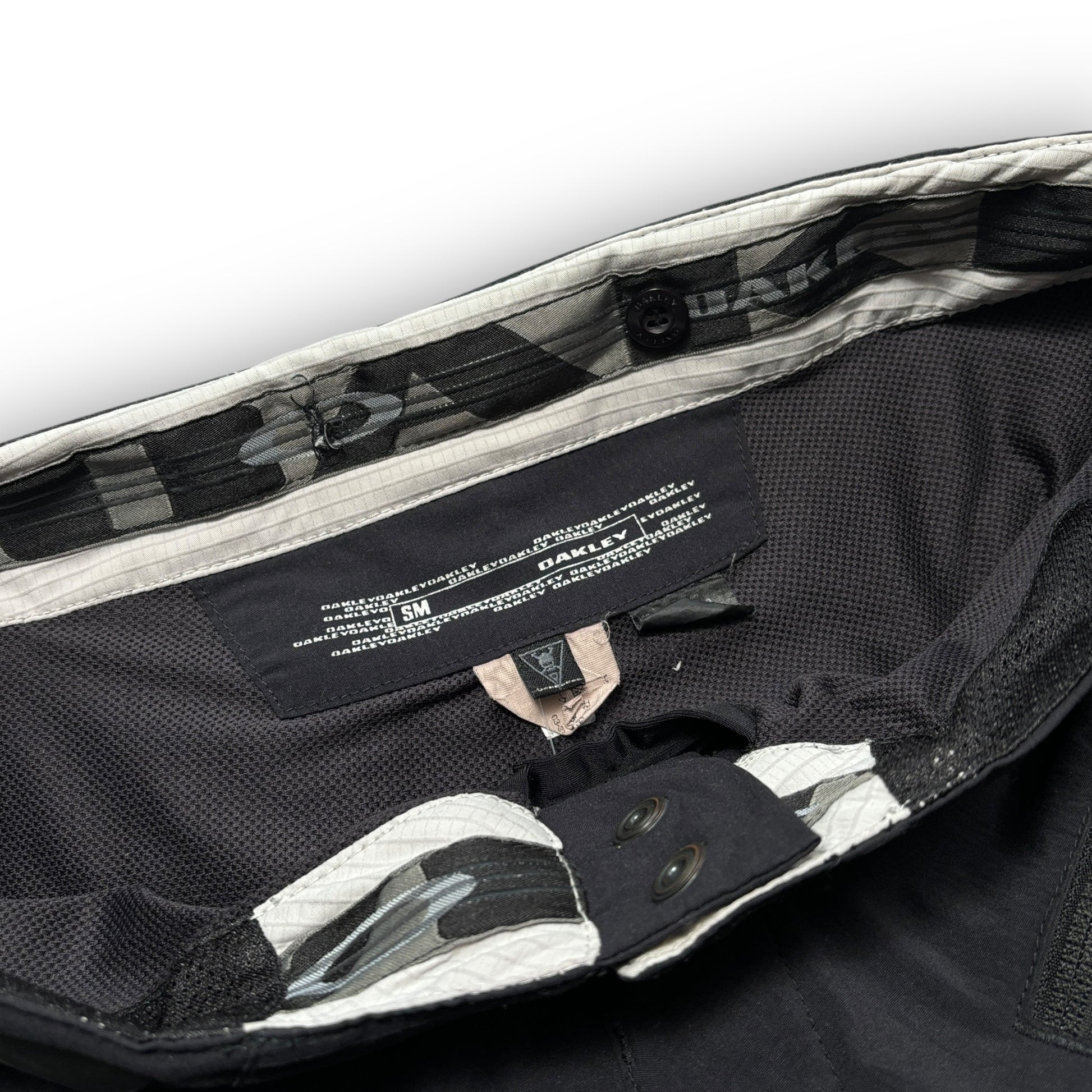 00s Oakley Softwear Shorts (S/M)