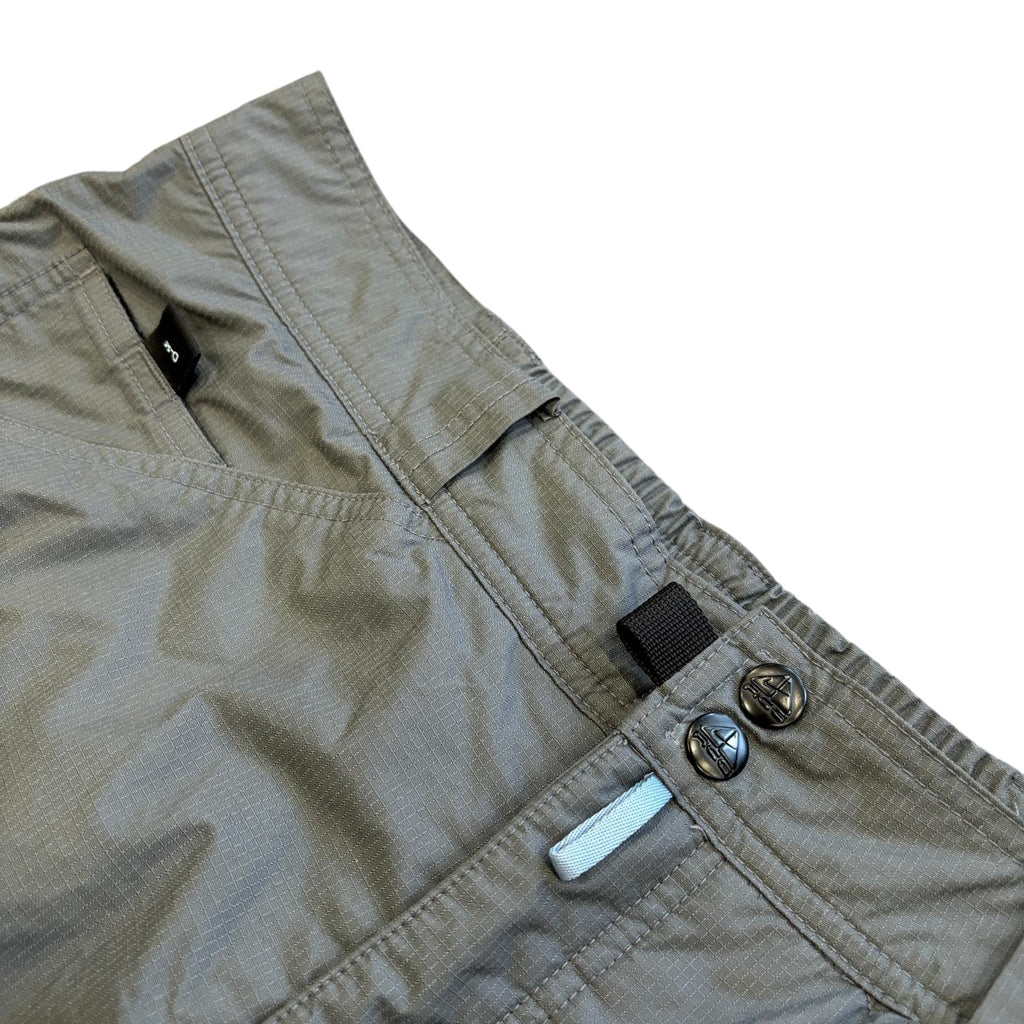 00s Nike ACG Baggy Ski Pants (L)