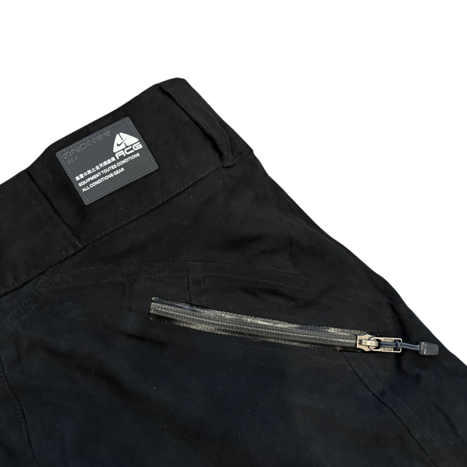 00s Nike ACG Trousers (L)