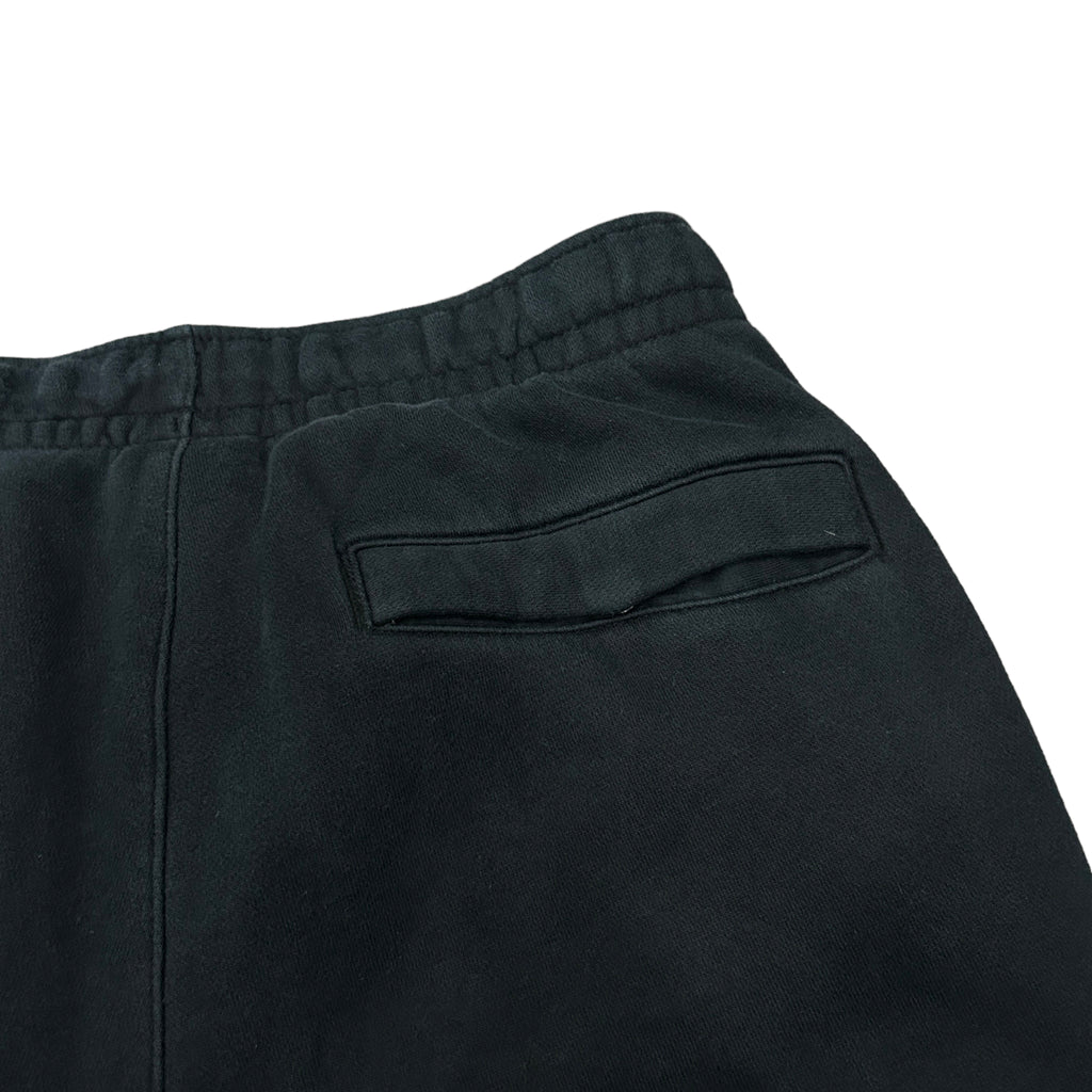 Black Nike Club Joggers (s)