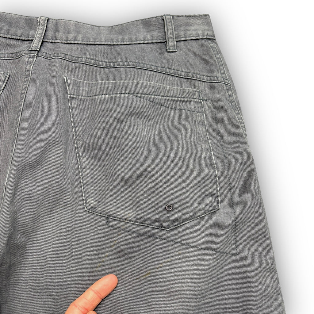 00s Oakley Softwear Baggy Jorts (32")