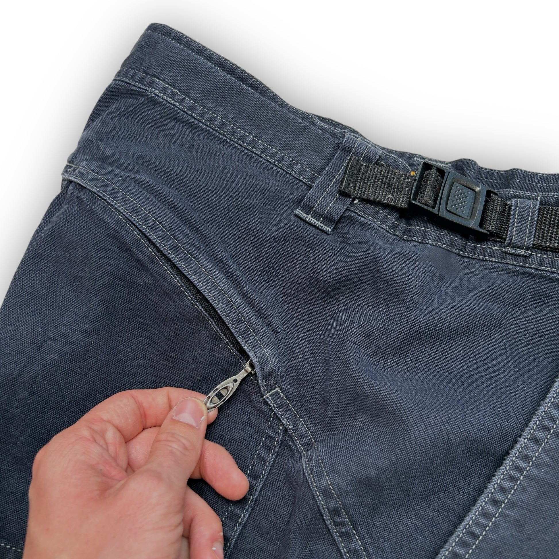 00s Oakley Softwear Shorts (34”)