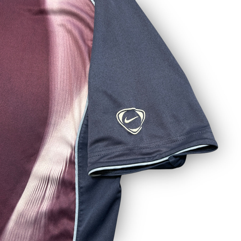 Nike Total 90 Gradient T-Shirt (XL)