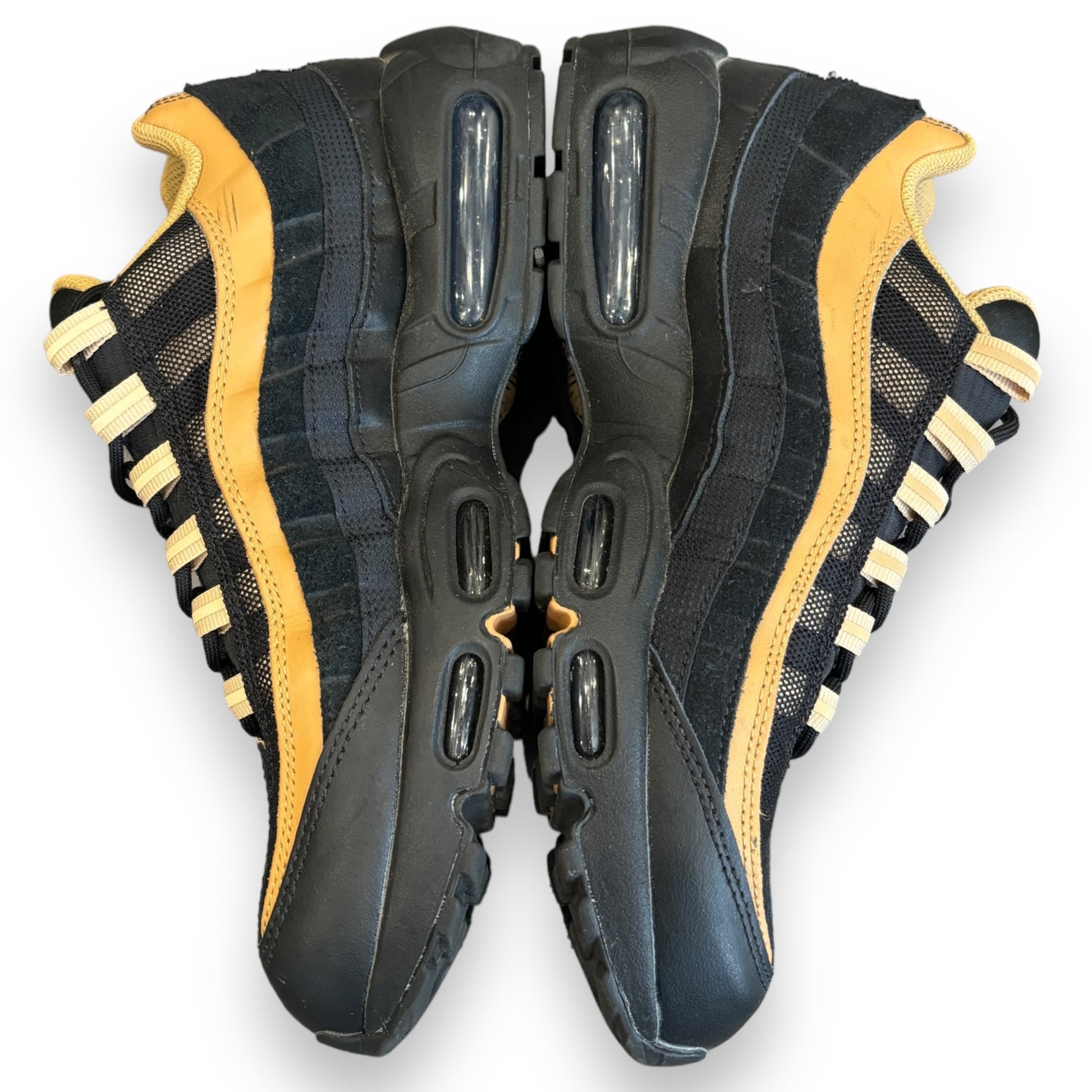 Nike Air Max 95 Black Elemental Gold (8.5uk)