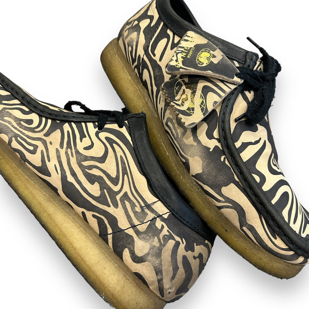 Wu Tang x Clarks Wallabees (7UK)