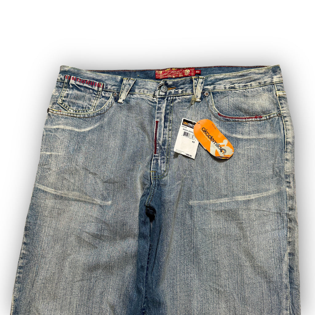00s Akademiks Skull Embroidered Jeans (40")