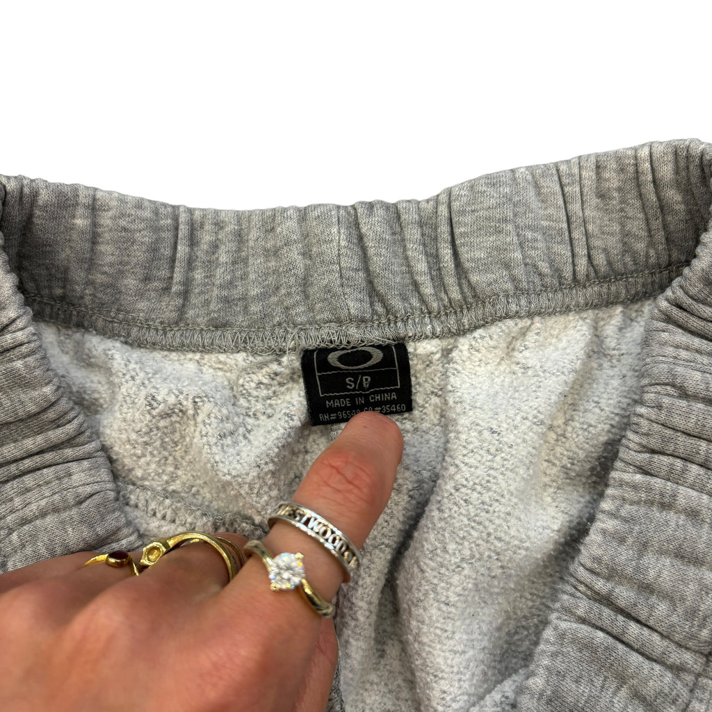 00's Grey Oakley Shorts (S)