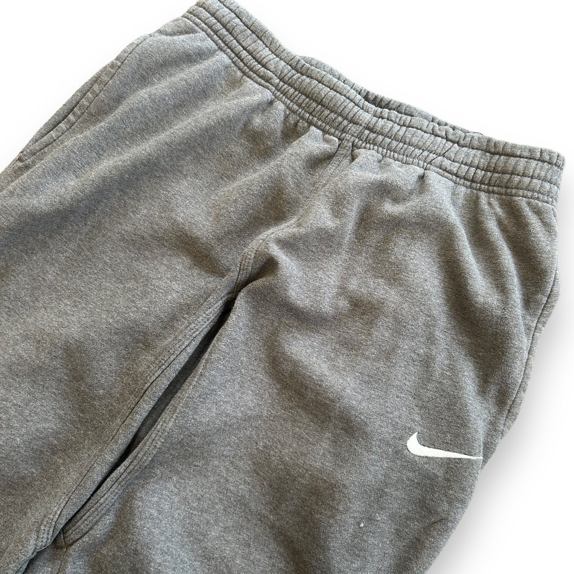 00s Grey Nike Baggy Joggers (S)