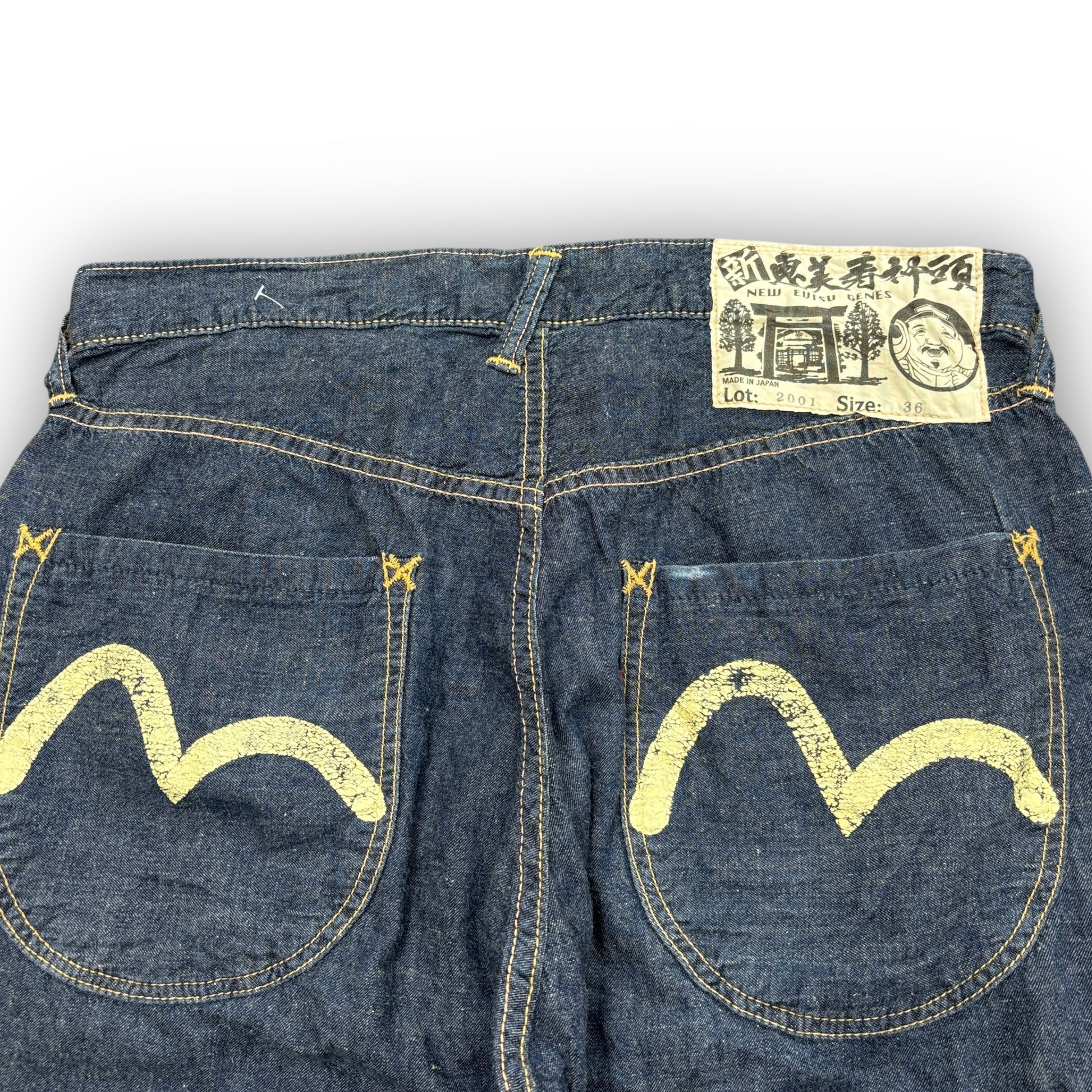 00s Evisu Jorts (33")