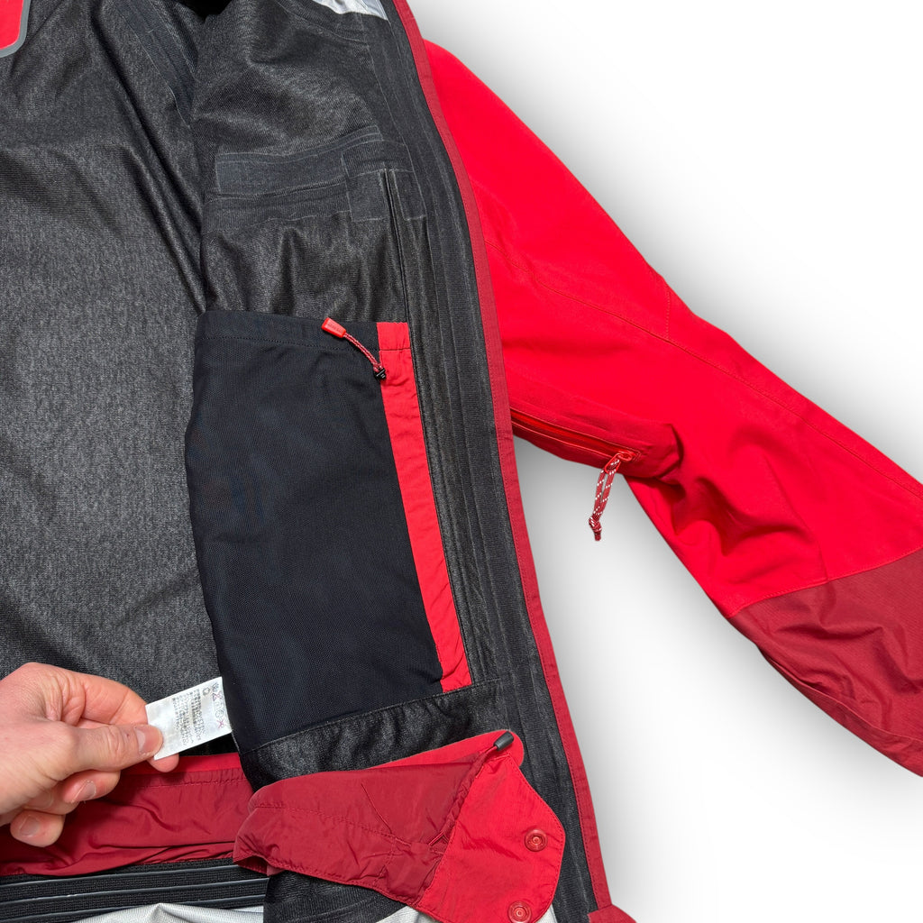 Red Montbell GORE-TEX Hard Shell Jacket (XL)