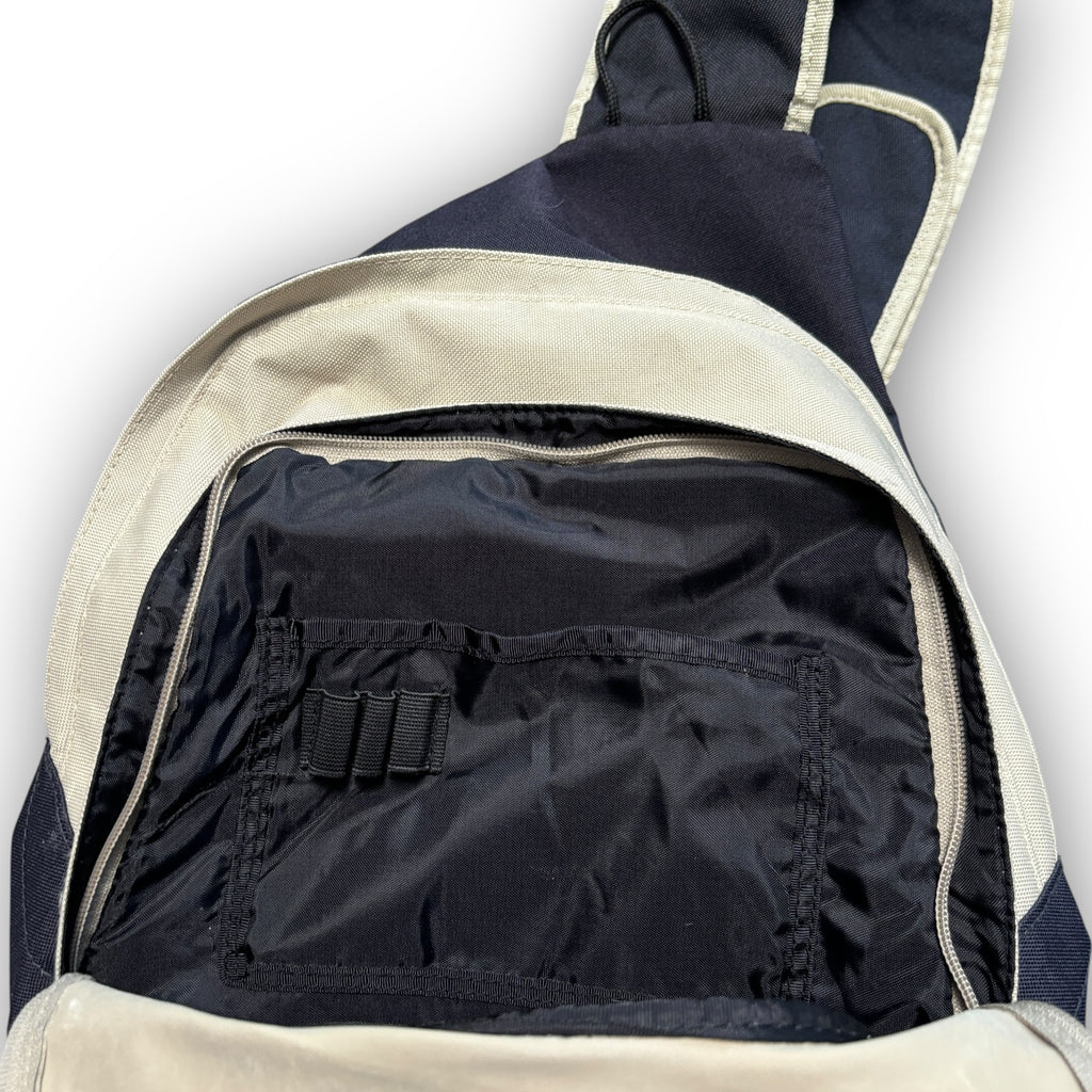 00s Nike Sling Bag
