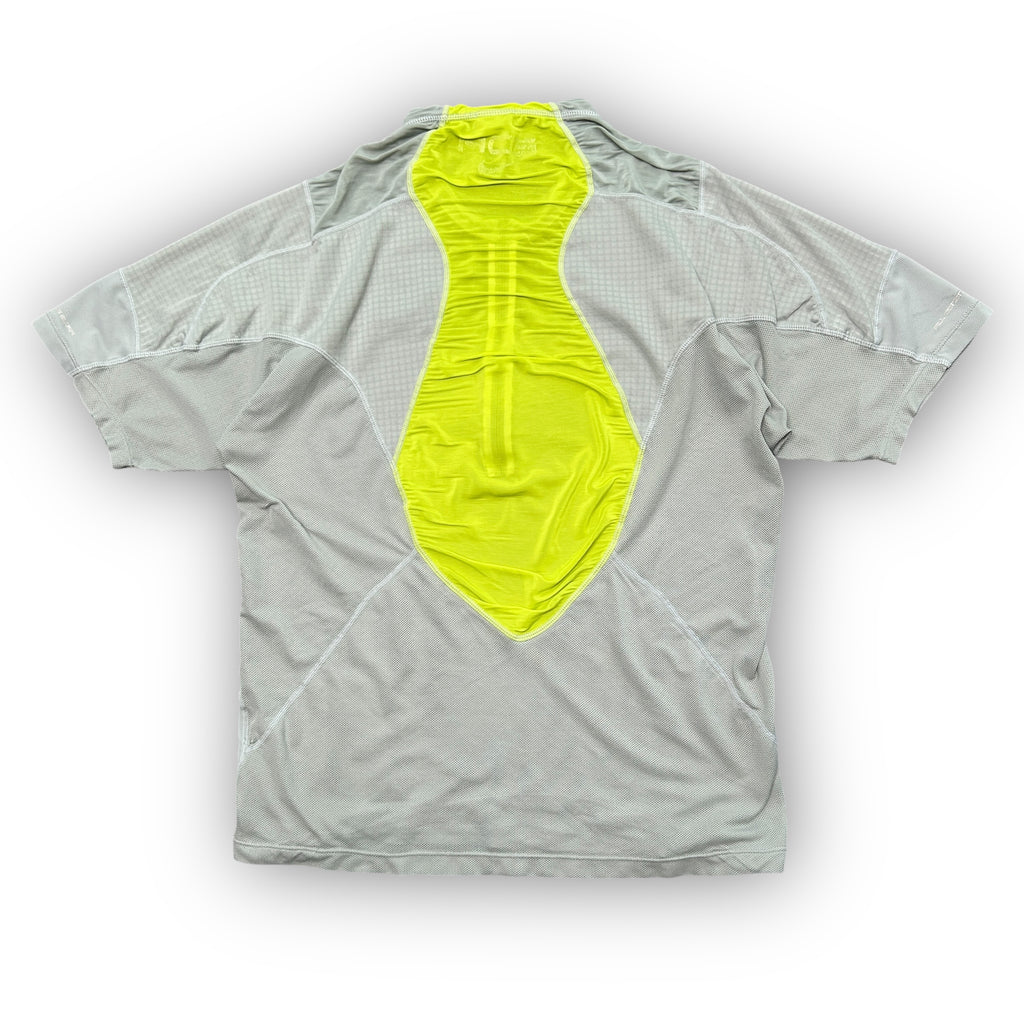 00s Nike ACG Mesh T-Shirt (L)