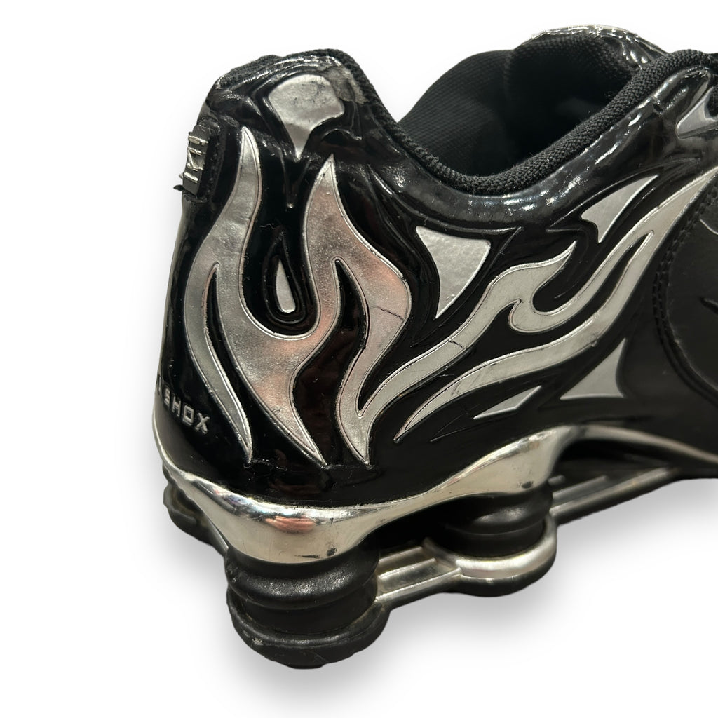 Nike Shox R4 Torch Silver (UK8.5)