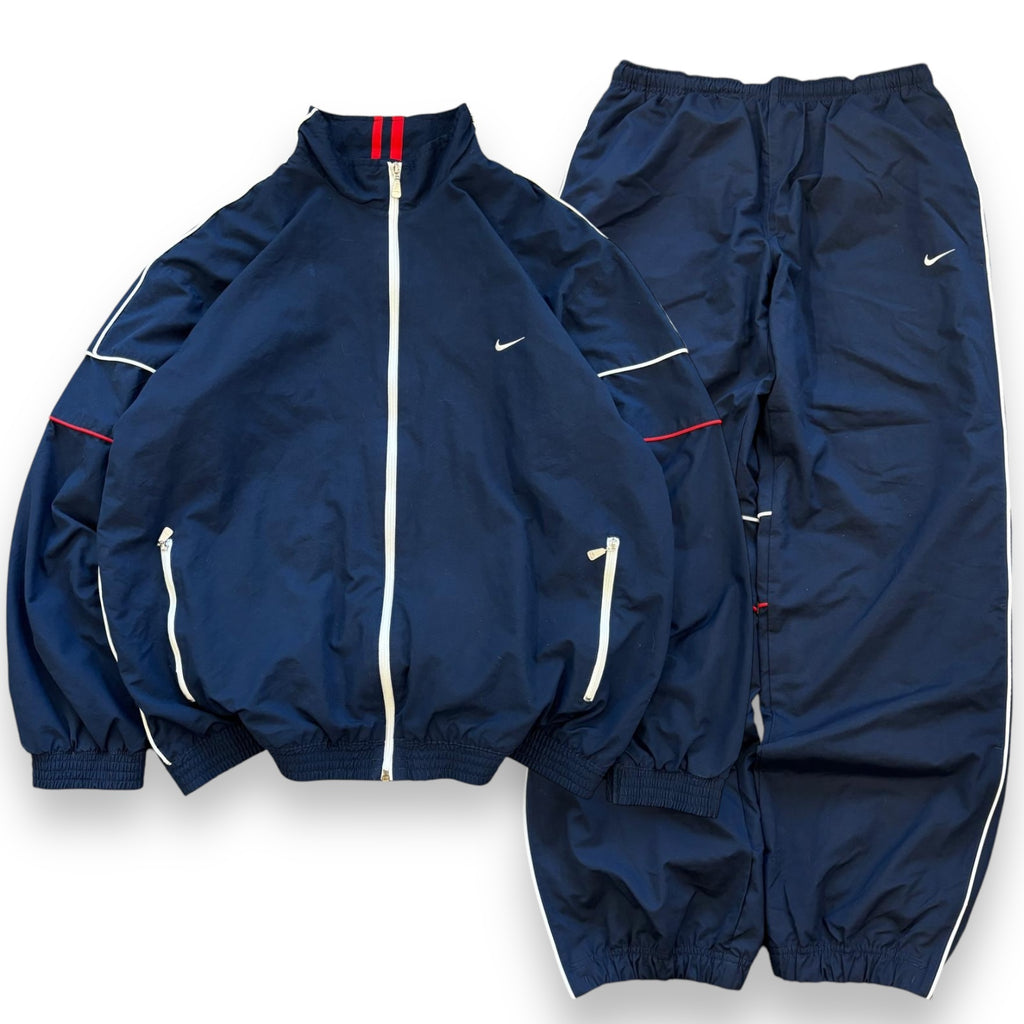 00s Navy Nike Full Tracksuit (L/XL)