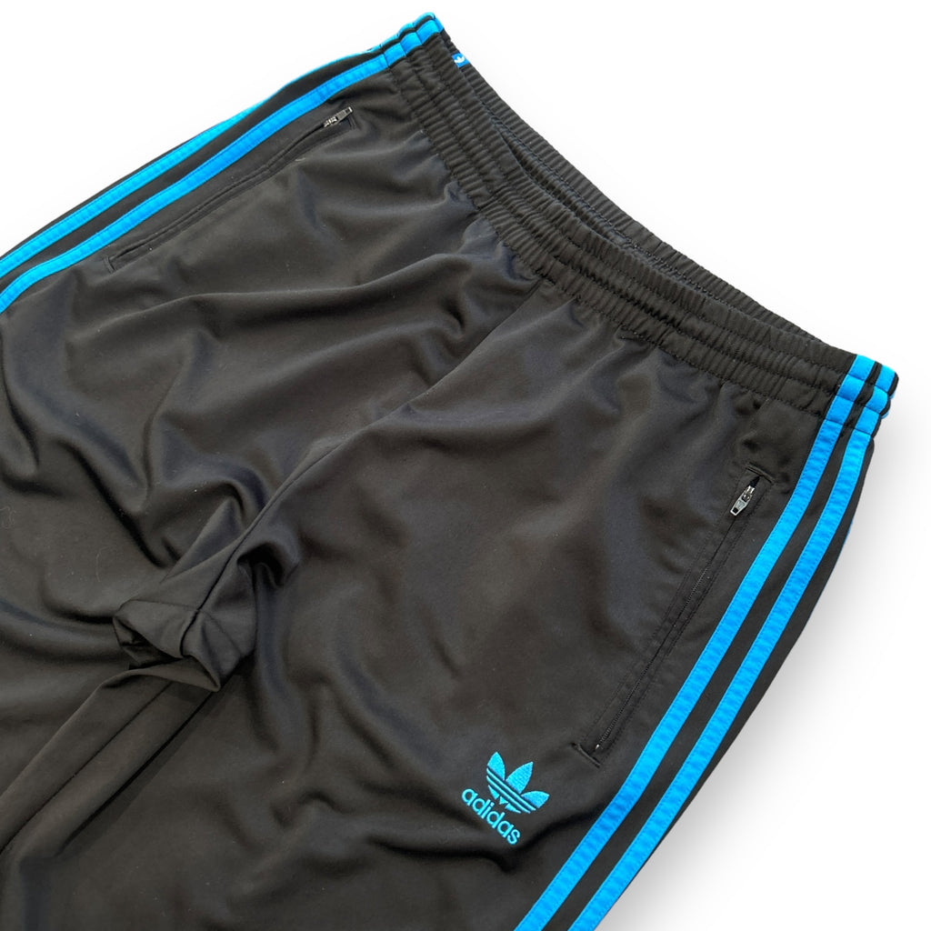 00s Baggy Adidas Joggers (L)