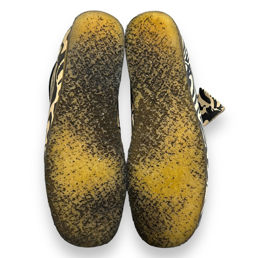 Wu Tang x Clarks Wallabees (7UK)