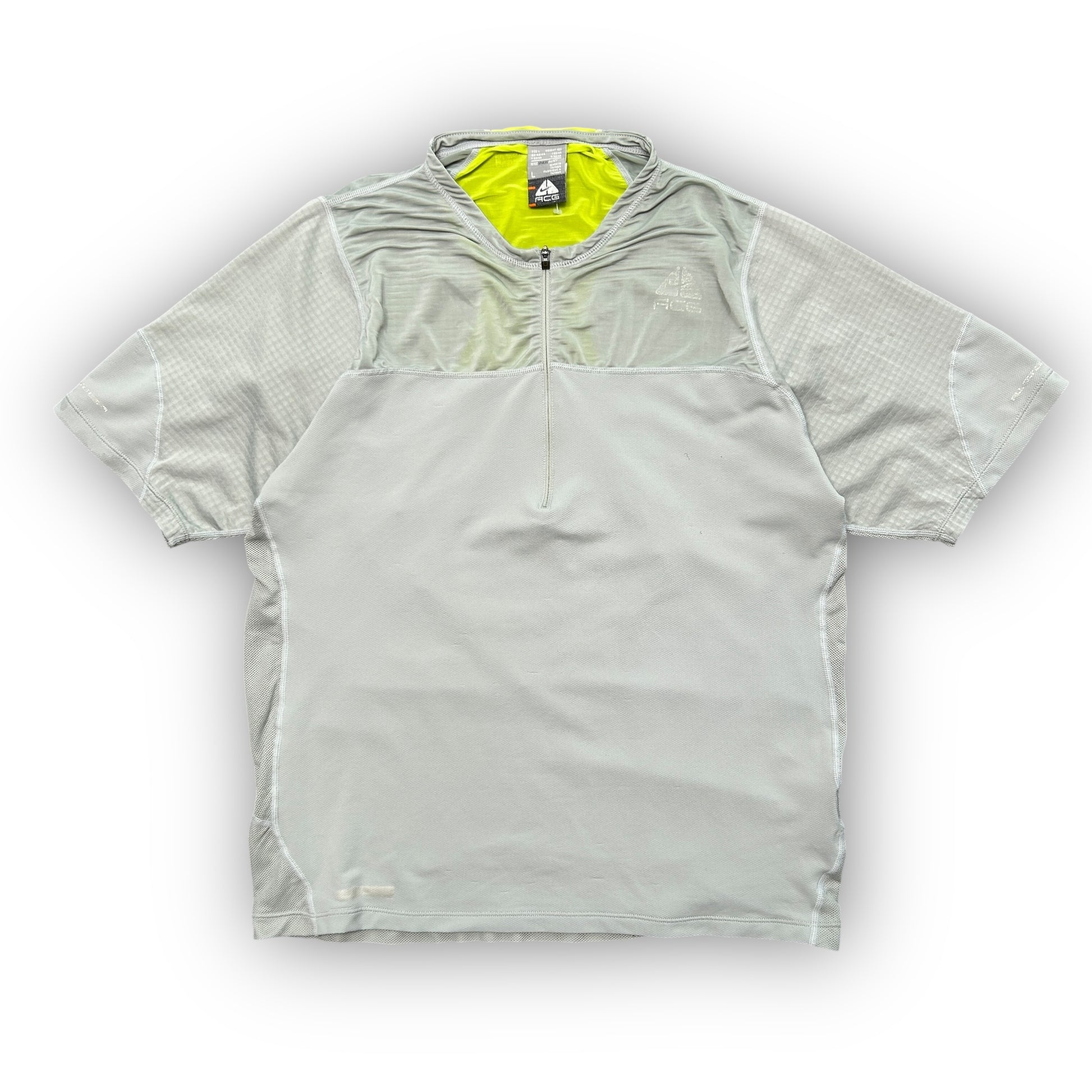 00s Nike ACG Mesh T-Shirt (L)