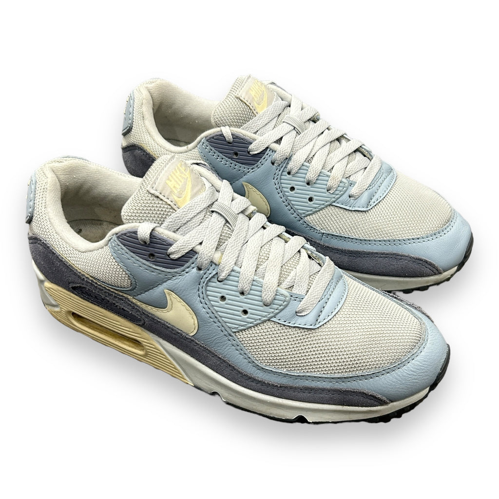 Nike Air Max 90 Premium (UK8.5)