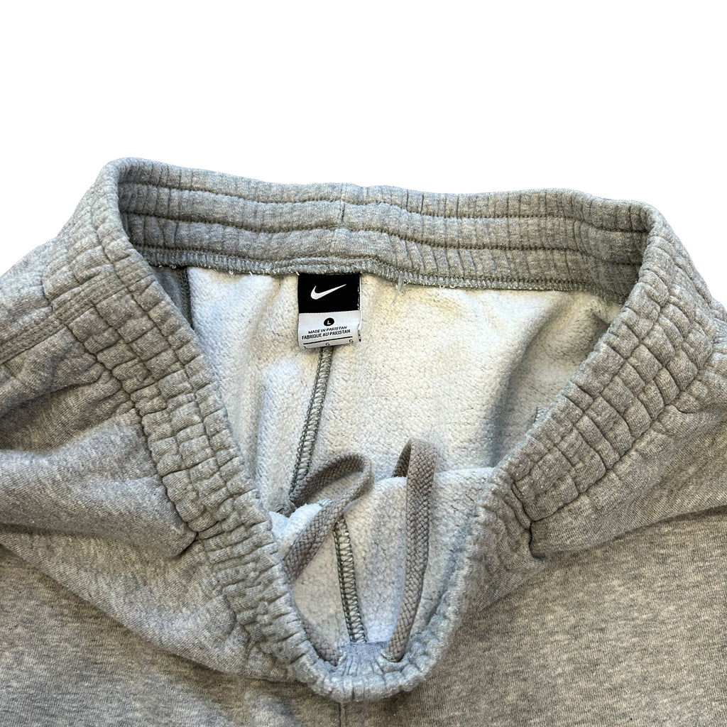 00s Baggy Nike Joggers (L)